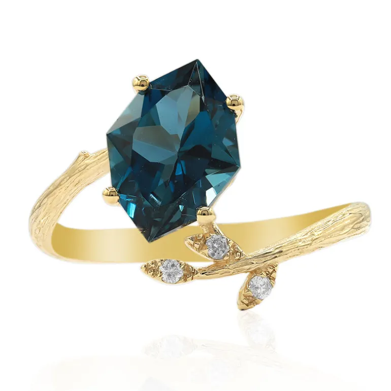 Londonblauer Topas-Goldring (Smithsonian)