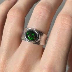 Mezezo-Opal-Silberring