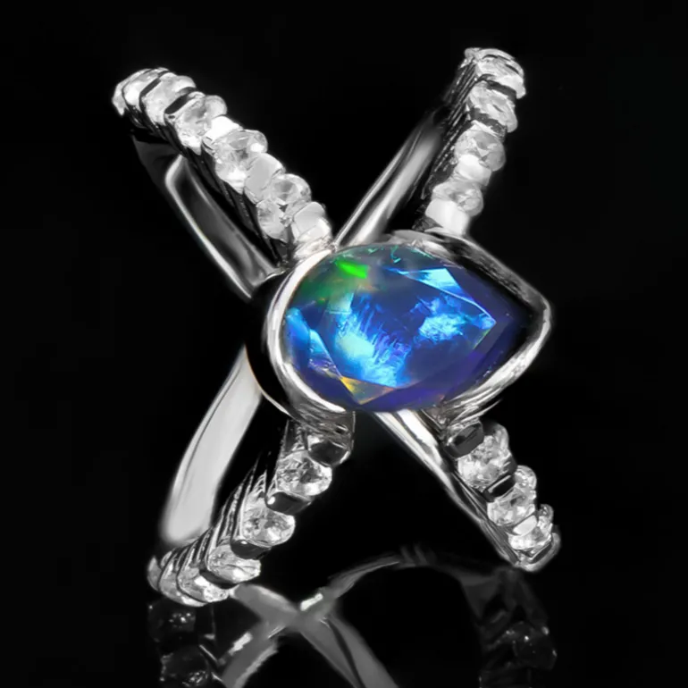 Mezezo-Opal-Silberring (de Melo)