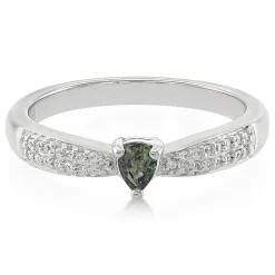 Nicht erhitzter Pfauen-Saphir-Silberring