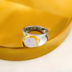 Regenbogen-Mondstein-Silberring