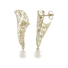 Weiße Süßwasserzuchtperlen-Goldohrringe (Ornaments by de Melo)